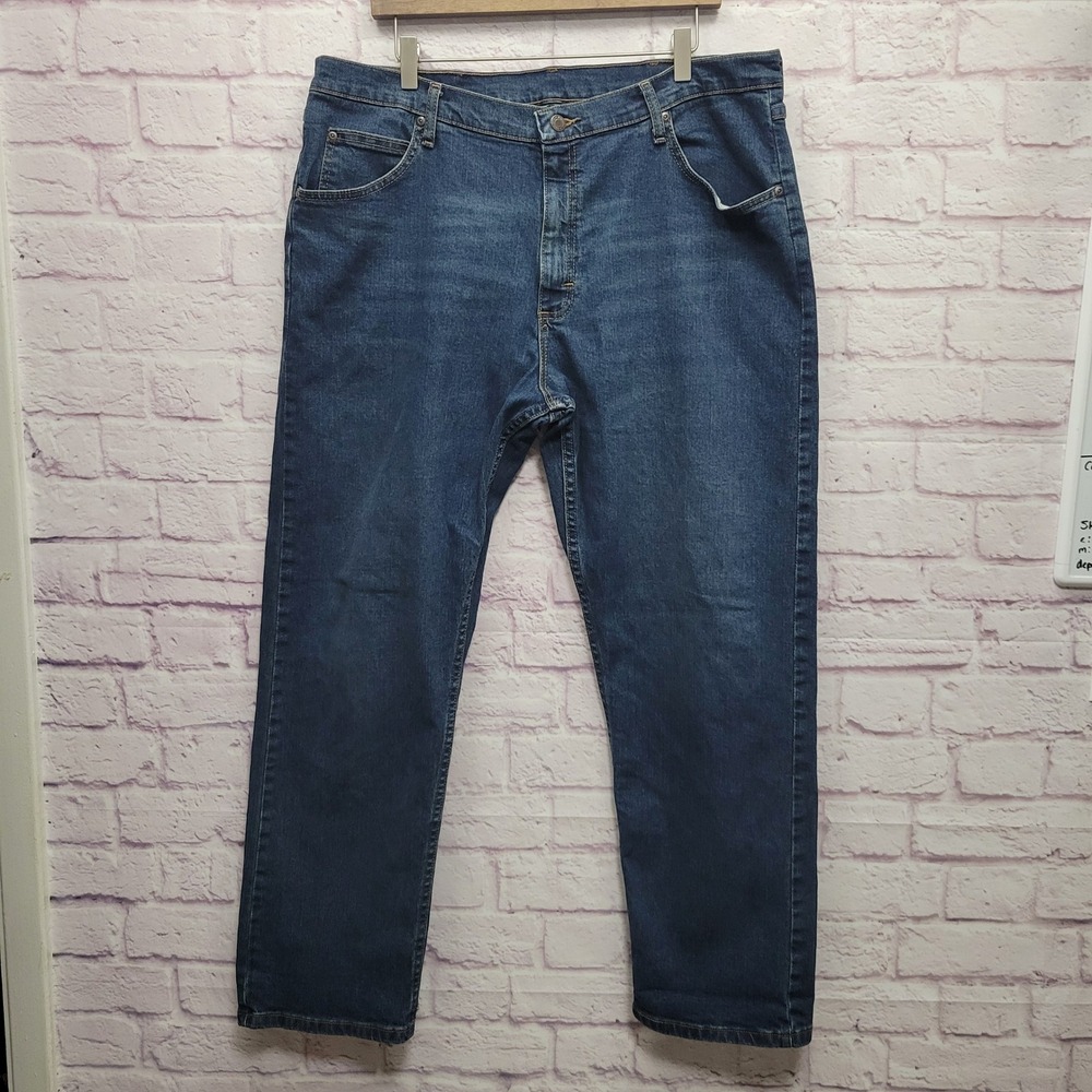 Wrangler Blue Denim Straight Leg Jeans Men 38x30 Stretch Skater Workwear Relaxed